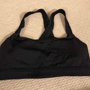 GUC Lululemon sports bra size 8